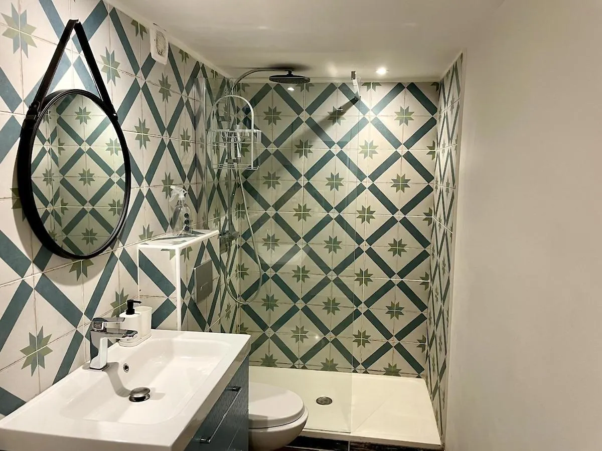 Spacieux Appartement T4 / 70 M2 8 Personnes Aix-en-Provence Apartment